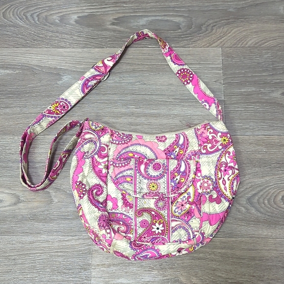 Vera Bradley Handbags - Like New Vera Bradley Houndstooth Bag